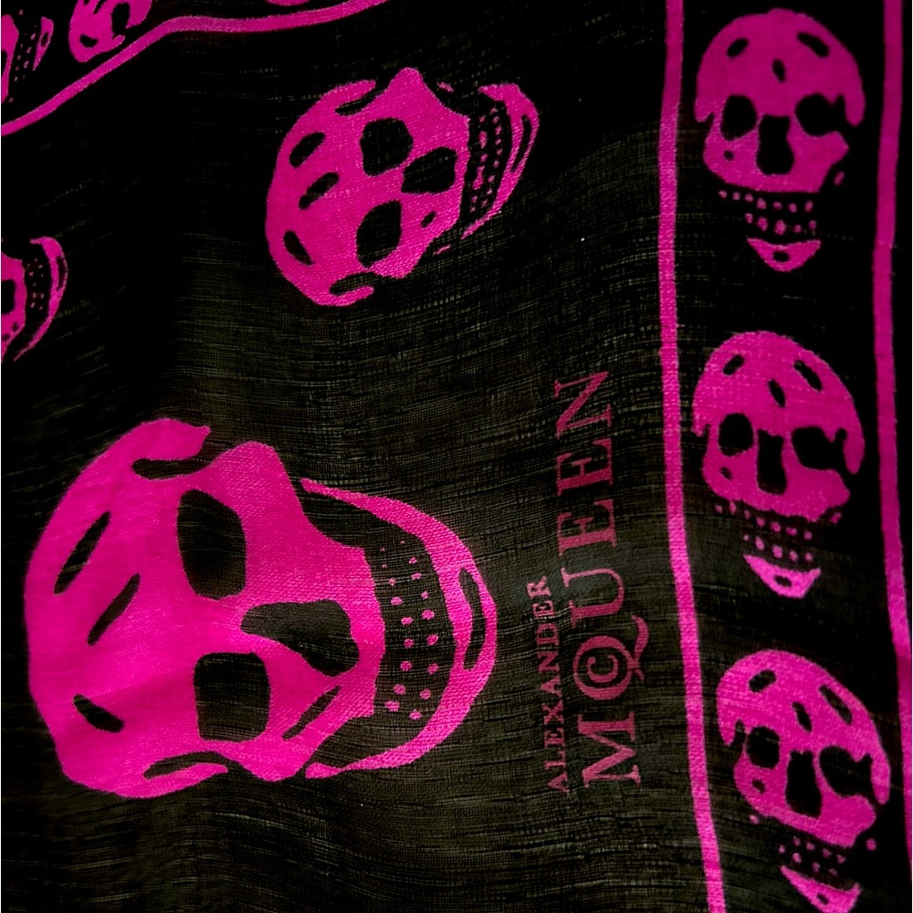 Alexander McQueen silk chiffon skull scarf